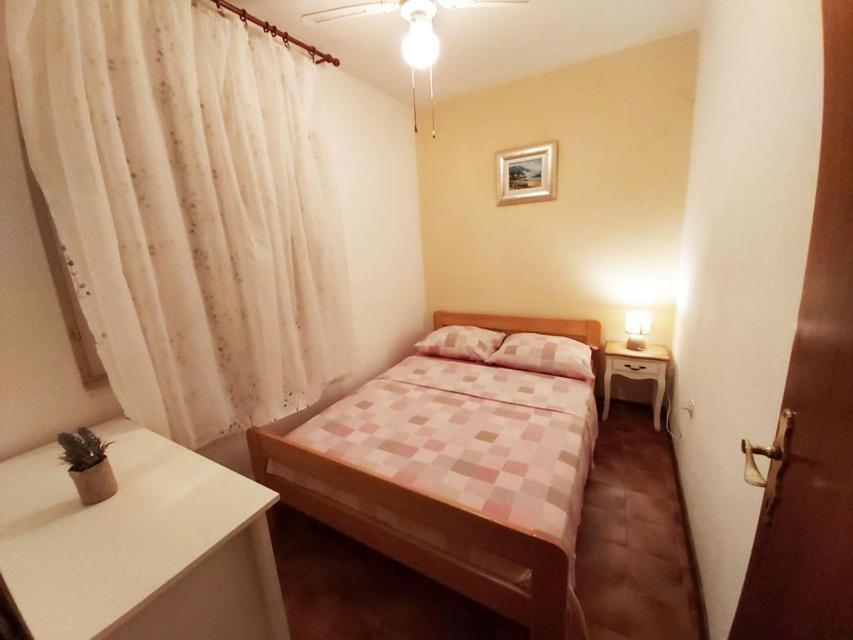 Apartments Carmen Vinišće エクステリア 写真