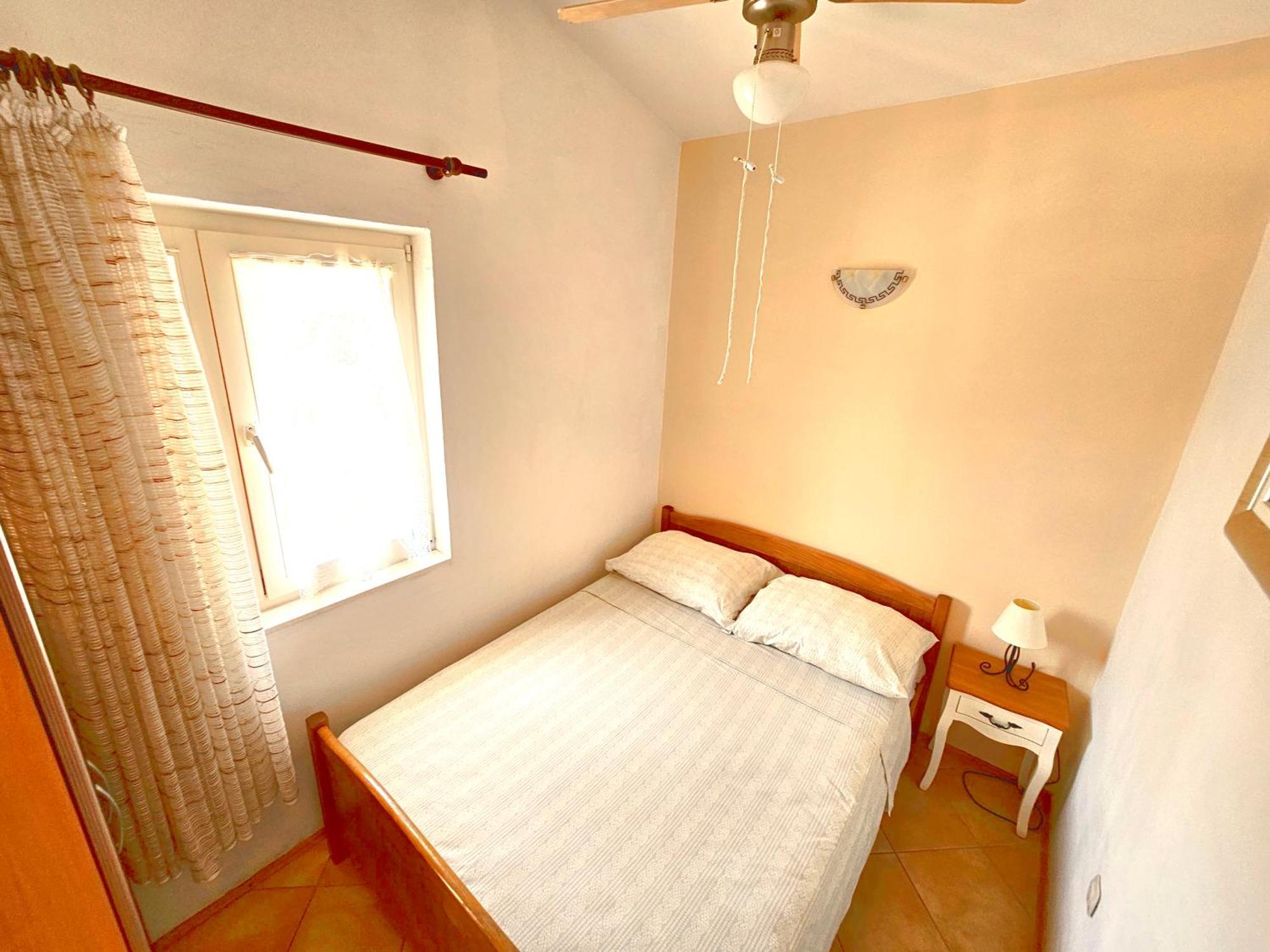 Apartments Carmen Vinišće エクステリア 写真